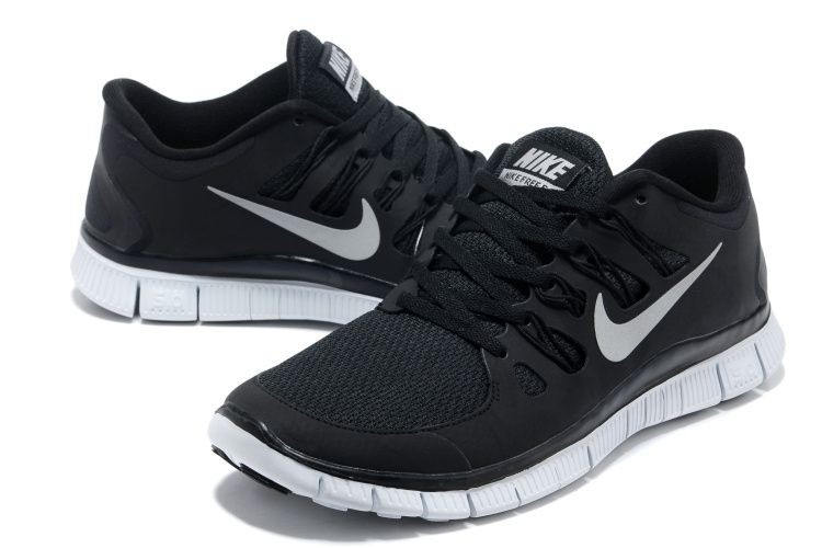 nikes free run