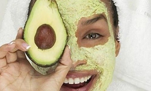 3 DIY Ways to Pamper Yourself from Head to Toe