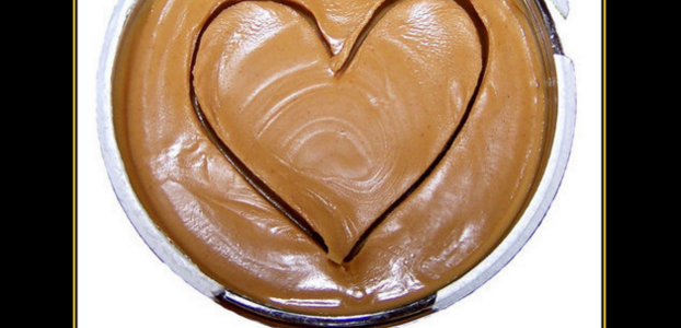 How To Make Your Own Creamy Peanut Butter (And 3 Healthy Recipes)