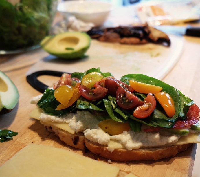 5 Amazing Ways Avocados Boost Your Health