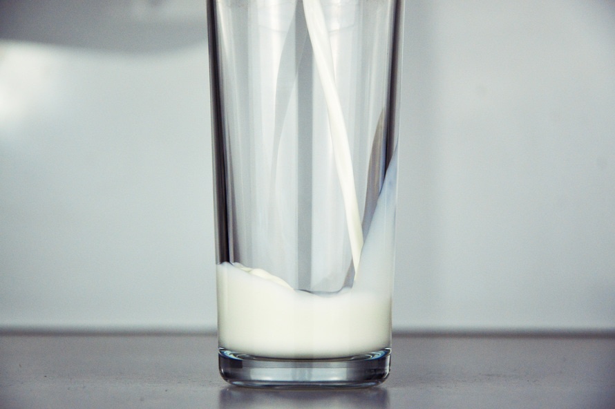 Dairy Dilemma? Try These Healthy Alternatives To Milk