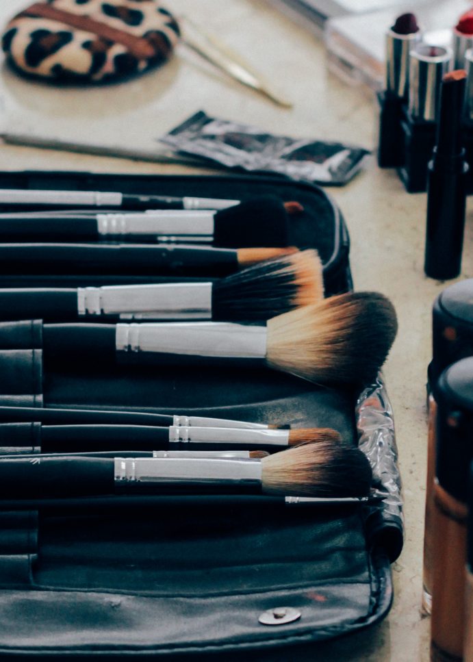 How to Clean And Disinfect Your Makeup Tools