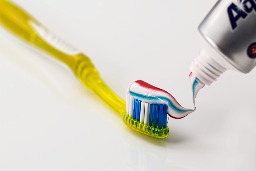 5 Ways You Can Take Care Of Your Teeth (Before It’s Too Late)