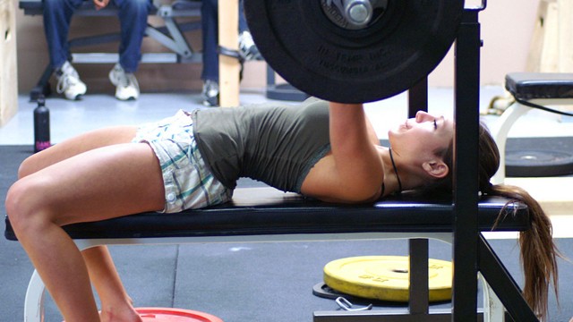 3 Technique Hacks To Improve Your Benchpress Right Now